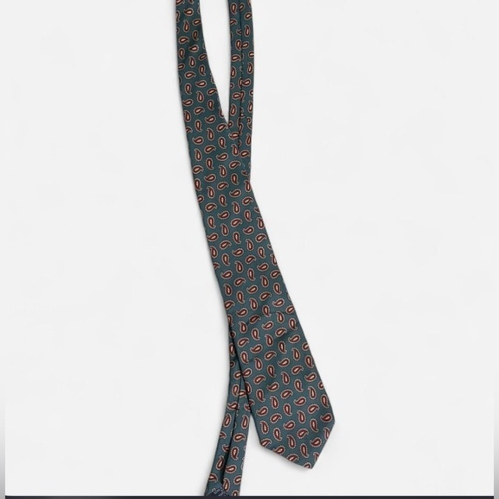 Fleur De Lid 100% Silk Tie
